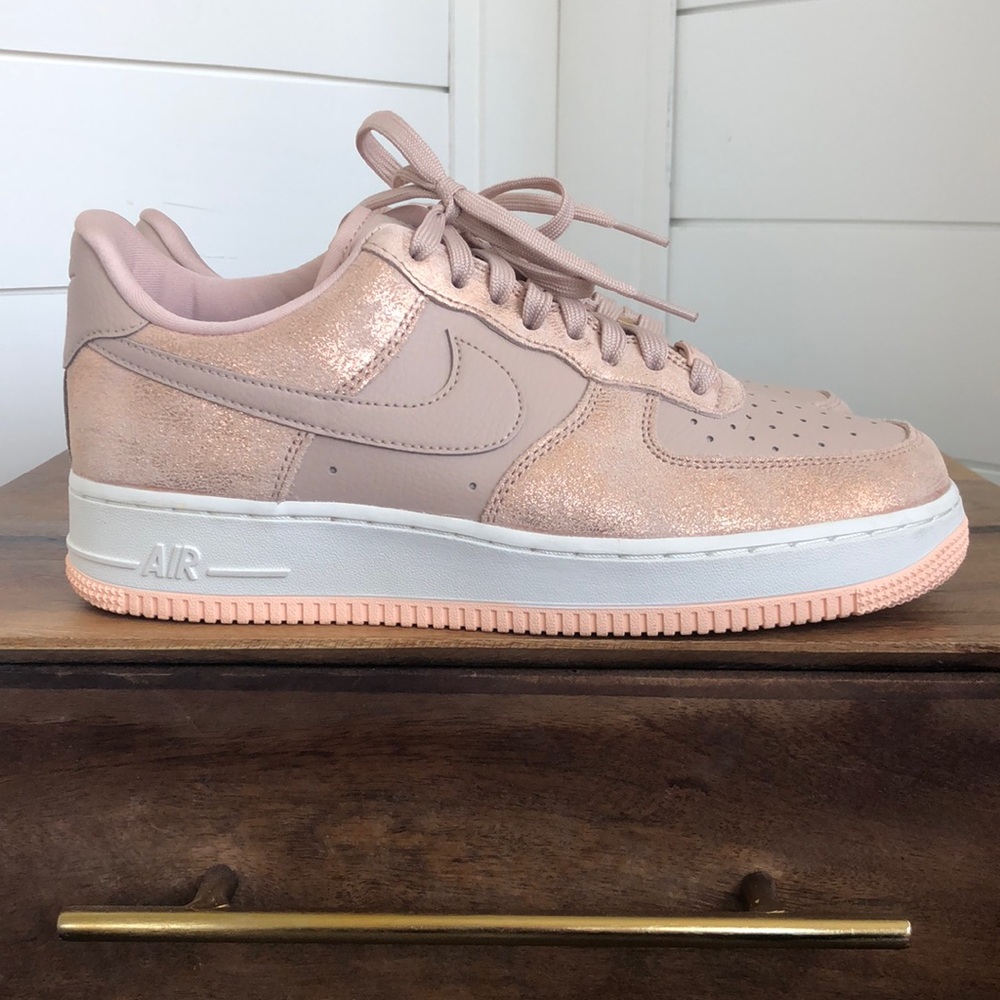 2018 Nike Air Force 1 sneakers worn once! Rose and rose gold!